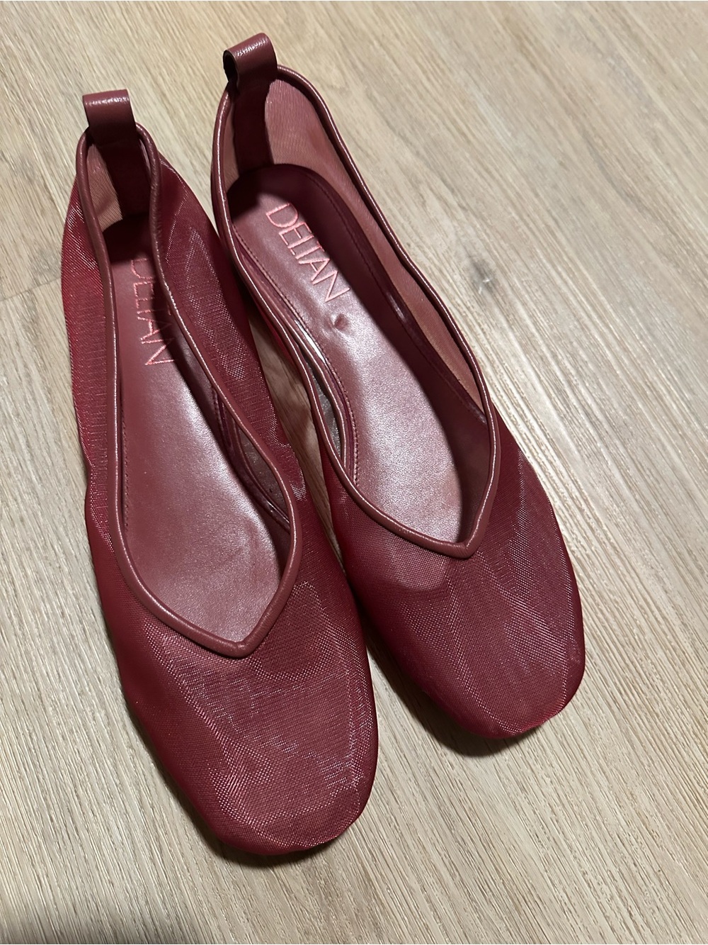 Deltan Women's Burgundy Mesh Slip-On Flats size 10